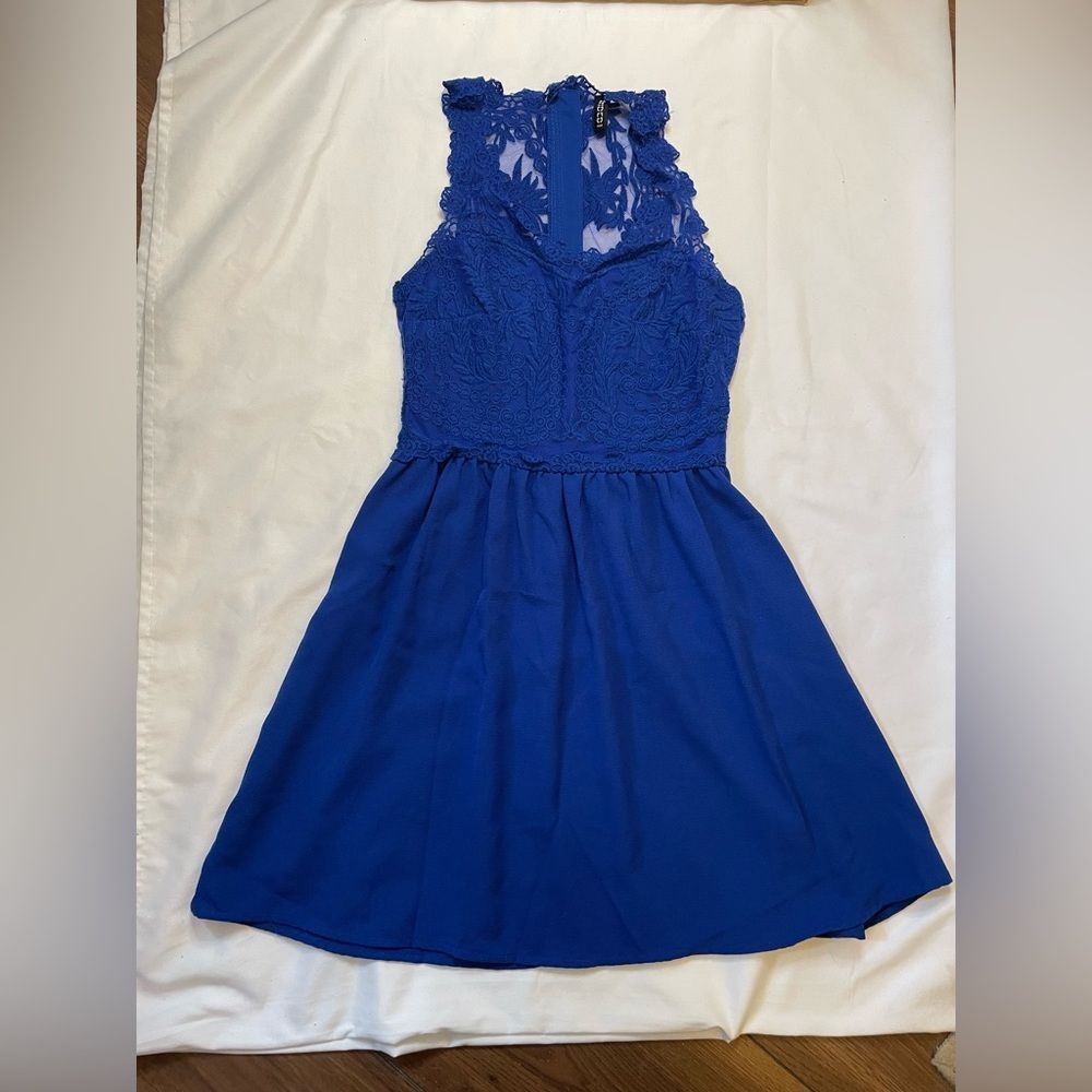 H&M size 4 blue mini lace dress